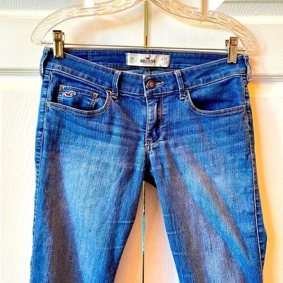 HOLLISTER SKINNY JEANS SIZE 7 REGULAR EDITION EUC - Picture 1 of 6